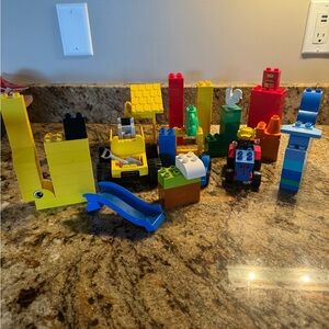 Lego Duplo BLUE GREY FARM TRACTOR VEHICLE Plus 78 Other Duplo Pieces